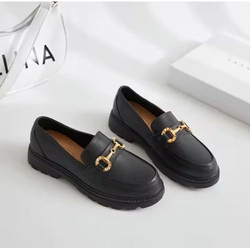 Ladies Comfortable Casual Sneakers